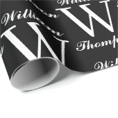 Elegant zwart-wit script kalligrafie monogram cadeaupapier (Rol Hoek)