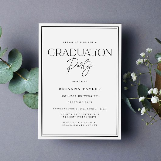 Elegant Zwart Wit Typografie Graduation Party Kaart