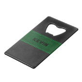 Elegant zwarte en groene  lederen creditcard creditkaart flessenopener (Voorkant Gekanteld)