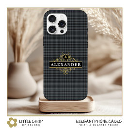 Elegant Zwarte Gouden Monogram Glen Plaid iPhone 15 Case