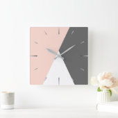 Elegant zwarte roze & grijze geometrische driehoek vierkante klok (Huis)