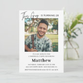 Elegante 28e verjaardagsuitnodigingen Mannen Foto Kaart (Staand voorkant)