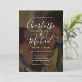 Elegante 2 Foto Handtekening Script Bruiloft Kaart (Staand voorkant)