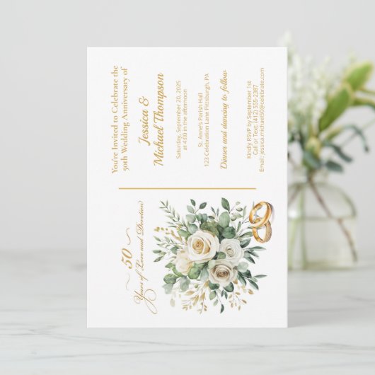 Elegante 50e Jubileum witte rozen gouden ringen Kaart (Staand voorkant)