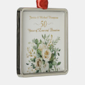 Elegante 50e Jubileum witte rozen gouden ringen Metalen Ornament (Rechts)