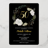 Elegante 50ste verjaardagsfeestje Witte bloemenkra Folie Uitnodiging (Voorkant)