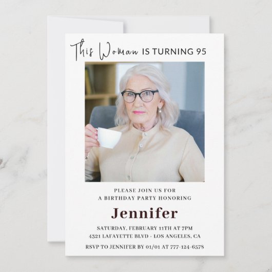 Elegante 95e verjaardag uitnodigingen voor haar fo (Voorkant)