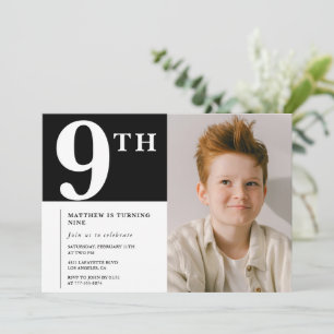 Elegante 9e verjaardagsuitnodiging Zwarte Jongen F Kaart