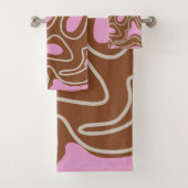 Elegante Abstracte bruin roze Wavy Stripe Modern Bad Handdoek (Insitu)