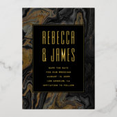 Elegante Abstracte gouden zwart marmeren bruiloft Folie Uitnodiging (Voorkant)