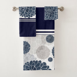 Elegante abstracte marineblauwe dahlia bloemen bad handdoek