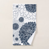 Elegante abstracte marineblauwe dahlia bloemstukke bad handdoek (Handdoek)