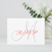 Elegante Affair Koraal Grijs Monogram Bruiloft RSV RSVP Kaartje (Staand voorkant)