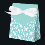 Elegante Aqua Favor Doosjes<br><div class="desc">Het ontwerp is naar originele kunst.</div>