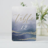 Elegante Aquarel in Surf Bruiloft Tafel Nummer Kaart (Staand voorkant)