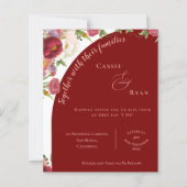 Elegante Arch Red Peach Bloemen Huwelijksuitnodigi (Voorkant)