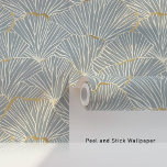 Elegante Art Deco Shell Blockprint Peel & Stick Behang<br><div class="desc">Verhoog uw interieur met deze elegante Art Deco Shell Blockprint Peel & Stick wallpaper. Dit geavanceerde ontwerp heeft een ingewikkeld patroon van overlappende schelpmotieven in rustgevende blauwe tinten, geaccentueerd met delicate faux gouden lijnen die een vleugje luxe toevoegen. De blockprint stijl geeft een ambachtelijk, handgemaakt gevoel, perfect voor het creëren...</div>