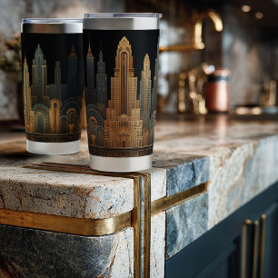 Elegante Art Deco stadshemel in goud op zwart Geïsoleerde Drinkbeker