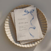 Elegante baby showers uitnodiging met blauw lint