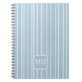 Elegante babyblauw gestreepte monogram- notitieboek (Voorkant)