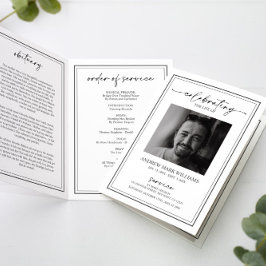 Elegante begrafenisvolgorde van service gevouwen p kaart