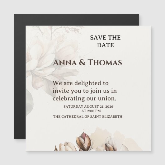 Elegante Beige Magnolia Bewaar de datum Kaart Magnetische Uitnodiging (Voorkant / Achterkant)