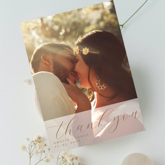 Elegante Beige Script Foto-overlay Bruiloft Bedankkaart
