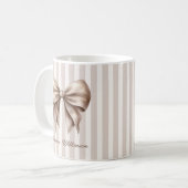 Elegante Beige Strikte Boog Namen Mok (Voorkant links)