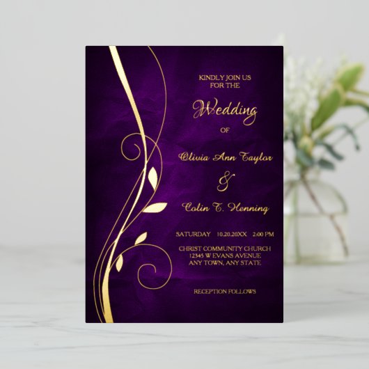 Elegante bladwerveling Dieppaarse bruiloft Folie Uitnodiging (Staand Voorkant)