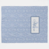 Elegante Blauw en Witte Bloemen Damast Monogrammed Fleece Deken (Voorkant (Horizontaal))