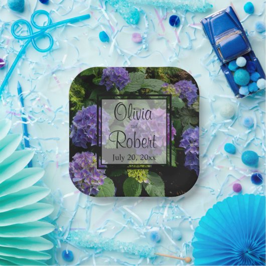 Elegante blauw paarse bloementuin papieren bordje (Feest)