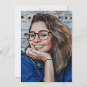 Elegante Blauwe Bloemen Foto Afstudeerfeest Kaart (Achterkant)