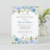 Elegante Blauwe Bloemen Quinceanera Uitnodiging (Staand voorkant)