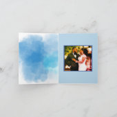Elegante blauwe bloemige trouwuitnodiging (Binnen)