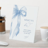 Elegante blauwe boog Ze is het binden van de knoop Reclamebord Met Voetstuk (Insitu)