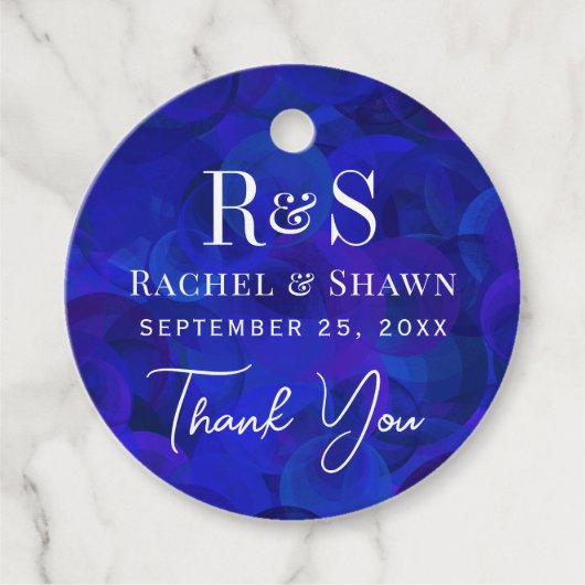 Elegante blauwe chique moderne monogram bruiloft bedankjes labels (Voorkant)