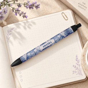 Elegante Blauwe Damast Franse Toile Monogram Zwarte Inkt Pen