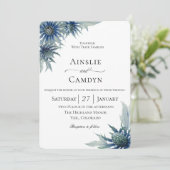 Elegante Blauwe Distel Botanische Bruiloft Kaart (Staand voorkant)