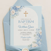 Elegante blauwe doopuitnodiging met bloemendesign kaart