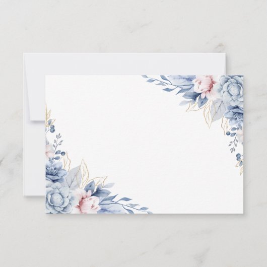 Elegante blauwe en blozen bloemenbruiloft RSVP kaartje (Achterkant)