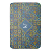 Elegante blauwe en witte Marokkaanse monogram op m Badmat (Voorkant Verticaal)