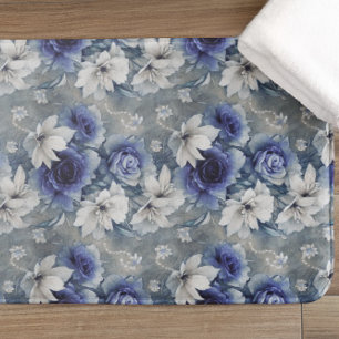 Elegante blauwe en witte rozen en lelies badmat