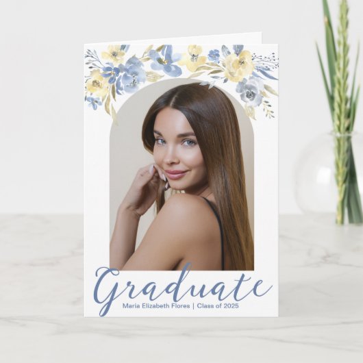 Elegante blauwe gele bloemengraduatie foto aankondiging (Voorkant)