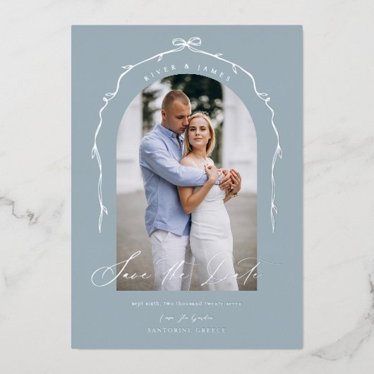 Elegante blauwe hand getekend boog lint Sla de dat Folie Uitnodiging (Voorkant)