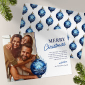 Elegante Blauwe Kerstbal Foto Kerstmis Feestdagenkaart