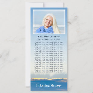 Elegante blauwe lucht stralen begrafenis overlijde kaart