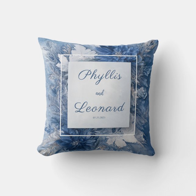 Elegante blauwe marmeren bloemenbruiloft kussen (Voorkant)