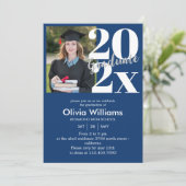 Elegante blauwe middelbare school afstudeerfeest kaart (Staand voorkant)