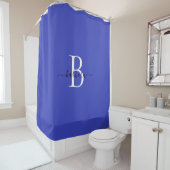 Elegante blauwe monogram scriptnaam douchegordijn (In situ)