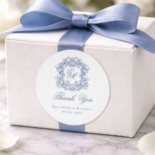 Elegante blauwe monogram trouw crest bedankt ronde sticker